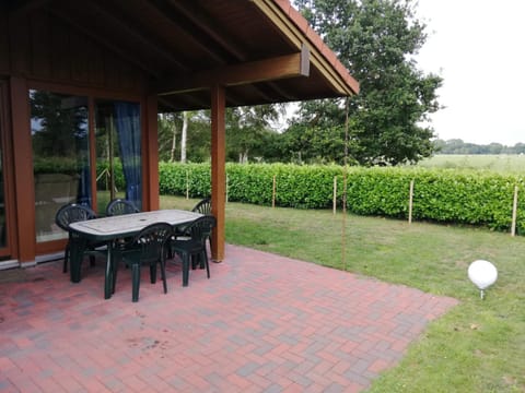 Haus Vier Pfoten - Hundefreundliches Ferienhaus an der Nordsee House in Schleswig-Holstein