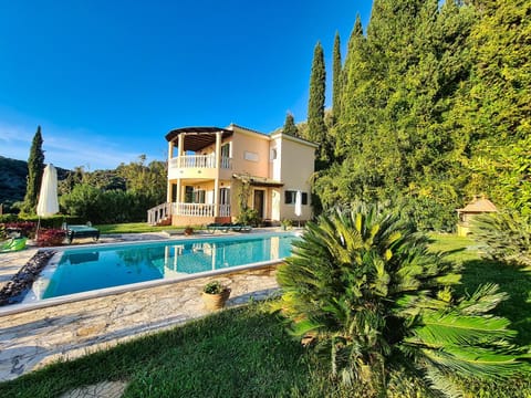 Property building, Garden view, Swimming pool