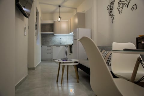 Seating area, kitchen