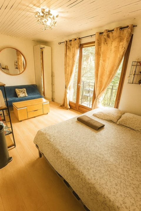 Diamant Studio classé 3 Étoiles Apartment in Saint-Germain-en-Laye