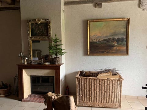 La Maison de Saint-Dyé House in Centre-Val de Loire