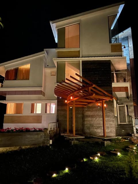 Property building, Night, View (from property/room)