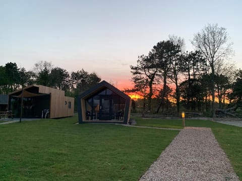 Property building, Natural landscape, Sunrise