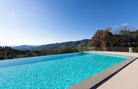 Agriturismo il Ghiaccio Farm Stay in Tuscany