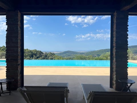 Agriturismo il Ghiaccio Farm Stay in Tuscany