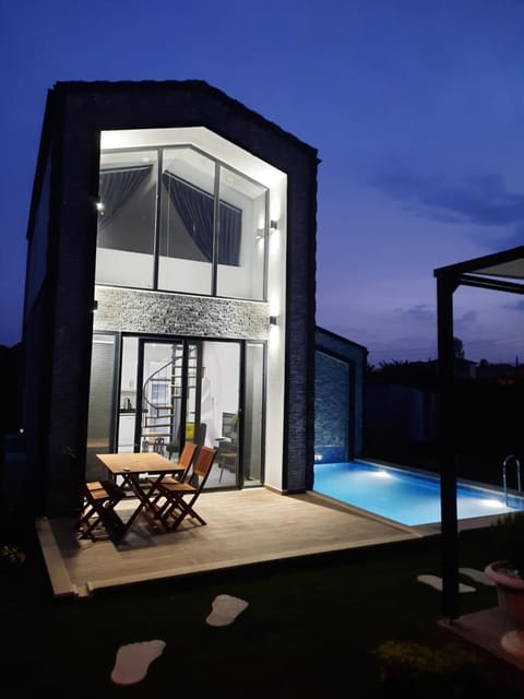 Patio, Facade/entrance, Swimming pool
