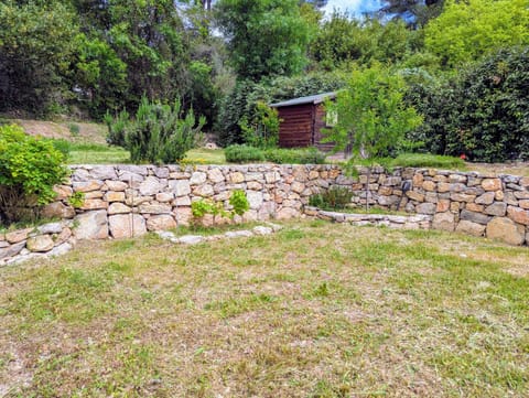 Gîte La Clef du Sud - Cosy 4 pers, parking gratuit, EuroVelo 8 House in Salernes