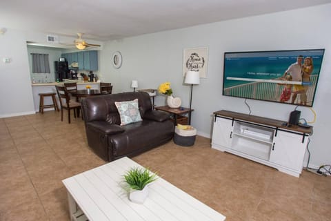 Islandwood Condos Unit 104 House in Okaloosa Island