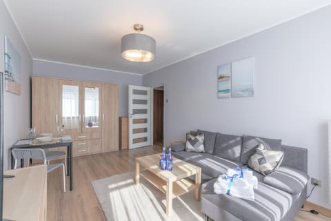 Living room, Dining area, Bedroom