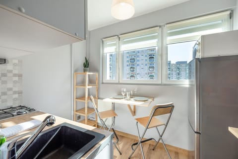 Kitchen or kitchenette, kitchen, kitchen