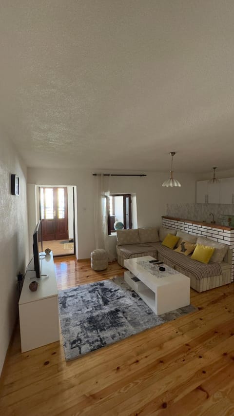 Apartment Dino Apartment in Federation of Bosnia and Herzegovina