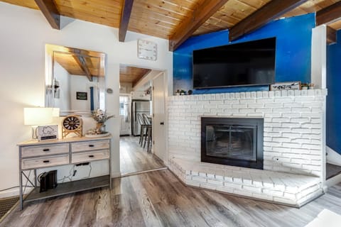 Blue Bird Beauty House in Arrowbear Lake