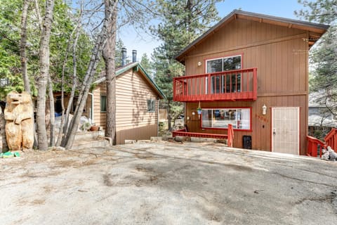 Blue Bird Beauty House in Arrowbear Lake