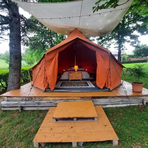 Glamping Marche Nascoste Tenda e intero alloggio Luxury tent in Marche