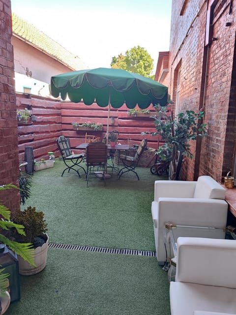 Patio, Garden, Garden view