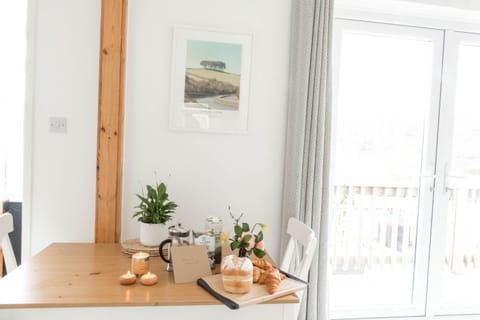 Hoblyns Cove Apartment in England