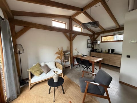 Living room, Dining area, kitchen