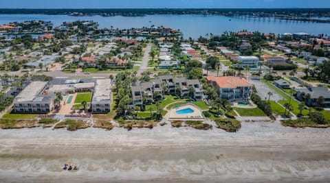 Sonrisa 5 House in Belleair Beach
