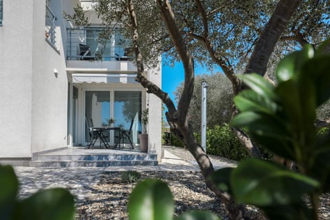 Karma 52 Villa in Zadar