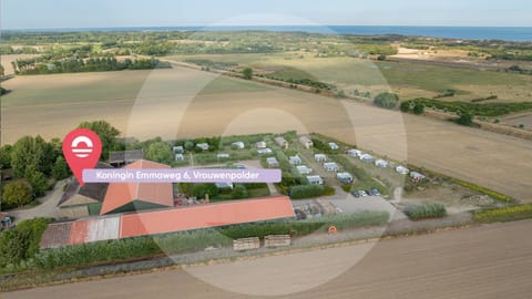 Welcome in - Bovenappartement met gezamenlijke tuin I Kon Emmaweg 6, Vrouwenpolder Apartment in Vrouwenpolder