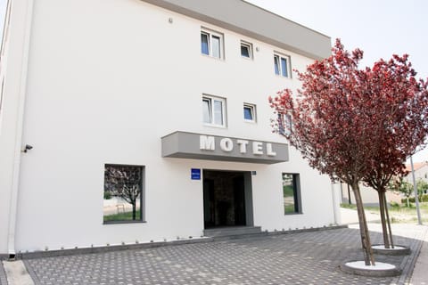Motel PENAVA Motel in Split-Dalmatia County