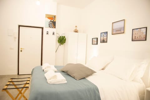 Bed, wardrobe