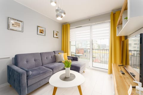 TV and multimedia, Balcony/Terrace, Living room