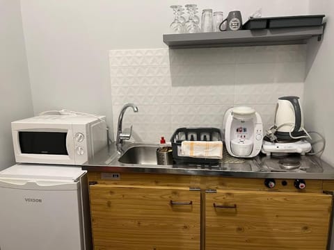 Apt w/ View of OlympusZeusTemple/4BEDR-3BATH-2KITC Apartment in Athens