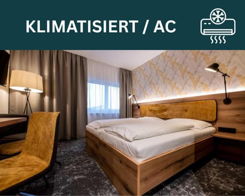 Bed, Photo of the whole room, air conditioner
