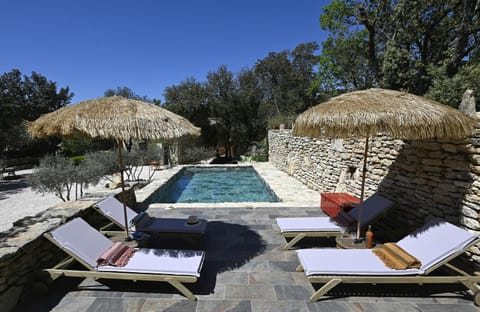 Patio, Pool view, Swimming pool