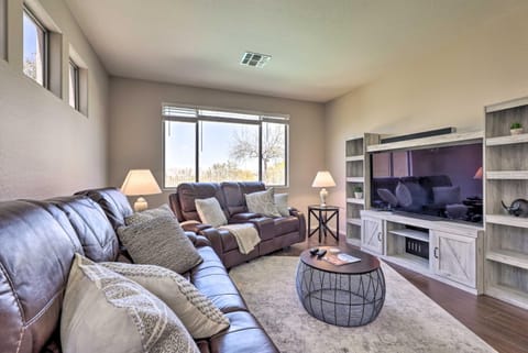 half Mi to Lake Family Home with Hot Tub in Goodyear House in Goodyear