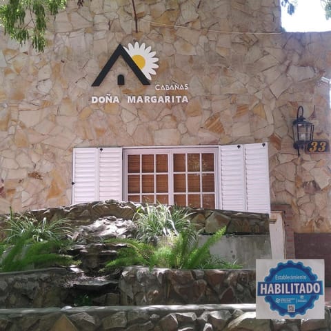 Facade/entrance, Property logo or sign, Street view, Certificate/Award