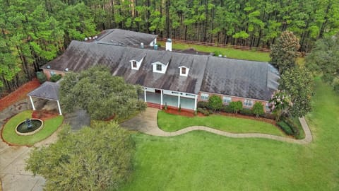 Tranquil 1 BR Studio in Grand Bay - Oak & Fountain Apartment in Mississippi