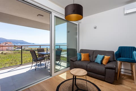 Balcony/Terrace, Living room, Seating area