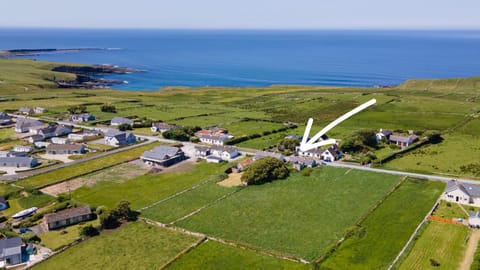 Ard Na Mara, Mullaghmore, Sligo Apartment in County Sligo