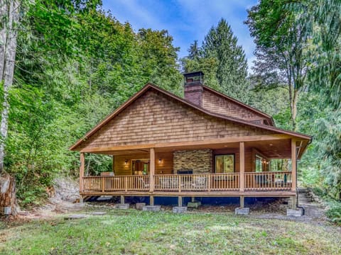 Barlow Trail Lodge - Meredith Lodging House in Welches