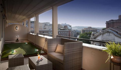 Minigolf, Balcony/Terrace, Photo of the whole room