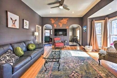 Historic Old Colorado City Home with Backyard! House in Old Colorado City