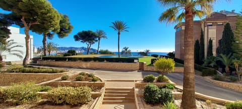 Property building, Garden view, Swimming pool
