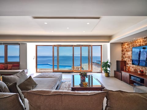 Living room, Sea view