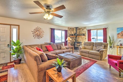 Eco-Friendly Escape in Cortez - Pets Welcome! House in Cortez