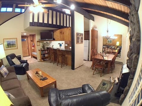 Kitchen or kitchenette, Living room, Dining area