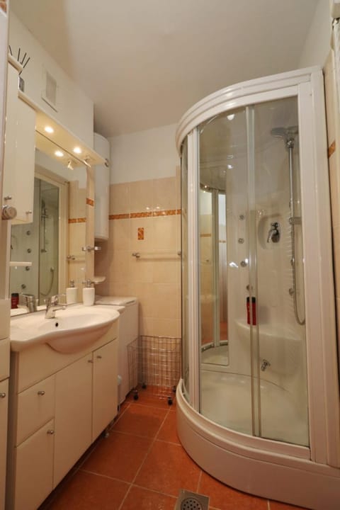 Apartment Bella Vista Apartment in Zadar