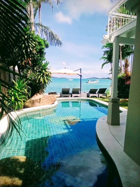 Garden, Pool view, Sea view, Swimming pool, sunbed