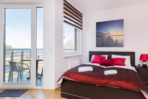Bed, Balcony/Terrace, Photo of the whole room, Bedroom, Sea view