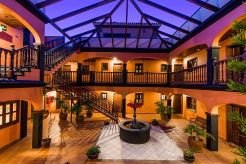 Patio, Lobby or reception
