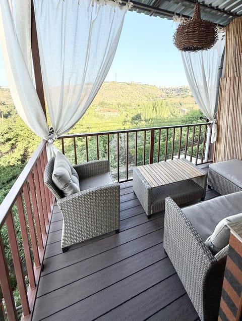 Day, View (from property/room), Balcony/Terrace, Mountain view