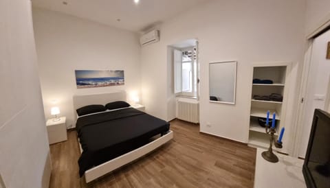 Bed, Bedroom, microwave, wardrobe, air conditioner
