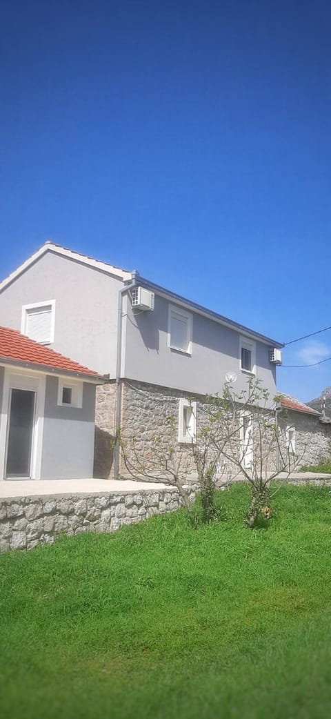 Apartmani Matej Apartment in Dubrovnik-Neretva County