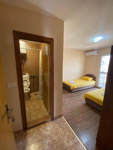 Bed, Bathroom, Photo of the whole room, towels